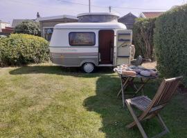 Sundial Cottage Eriba Caravan, camping en Norwich