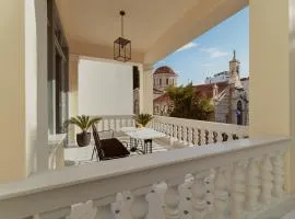 Monument Hotel