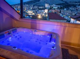 Exclusive Penthouse Old town with sauna and jacuzzi, hotel Mostarban