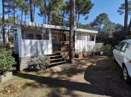 Bonne anse plage, glamping site in Les Mathes