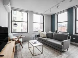 Loop 1BR wGym Roofdeck WD nr W Loop the L CHI-200