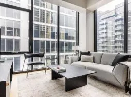 River N 1BR w Gym Rooftop 1 block to L CHI-398