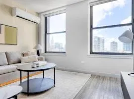Loop 1BR w Lounge Gym Roof nr L CHI-693