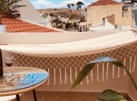 Gaia Luxury Rooms, serviced apartment in Rethymno Town