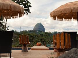 BubbleSky Glamping Guatapé, hotell i Guatapé