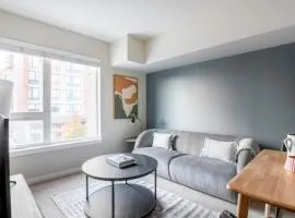 Redmond 1br w gym bbq nr Town Center SEA-506
