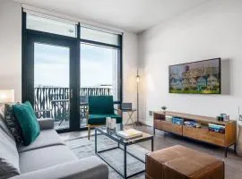 Mission Bay 2BR w Gym Lounge City View SFO-142
