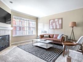 Santa Clara 2BR w Parking WD nr Dining SFO-412, ξενοδοχείο σε Santa Clara