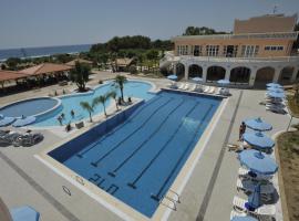 Santa Monica Resort, resort en Le Castella