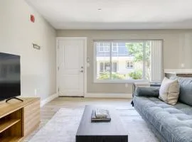 Campbell 1BR w WD Pool Gym nr WF TJ SFO-613