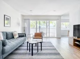 Cupertino 2BR w Gym Pool WD nr Apple SFO-588