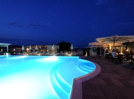 Hotel Caesar, hotell i Lido di Savio