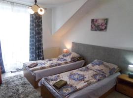 Motel Anna Serafin, hotel malapit sa Radom-Sadkow Airport - RDO, 