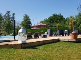 Hôtel LES LODGES D'EAUZE, viešbutis mieste Eauze