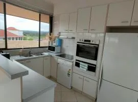 Tuggeranong Short Stay #07 - Sleeps 6