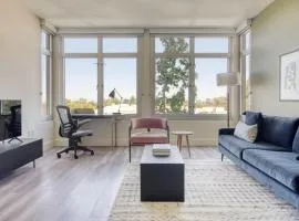 Mountain View 2BR w Gym Lounge nr Highways SFO-1080