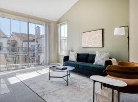 San Jose - The Alameda 2br w gym pool SFO-1153, hotel in San Jose