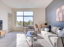 San Jose 1br w wd gym pool nr Caltrain SFO-1154, hotel v destinaci San Jose