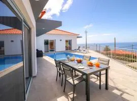 Villa Calhetascape by Villa Plus