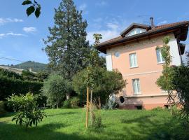 CASABELLA-LAGO MAGGIORE, hotel em Lesa