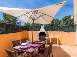 Eulalia Beach, hotel in Can Picafort