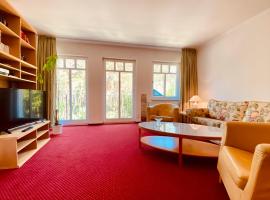 Haus Kastell - Suite Strandglück, hotel in Ahlbeck