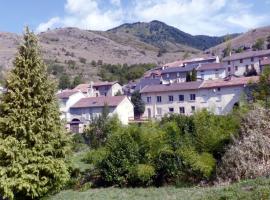 Gîte le Marmare, self catering accommodation in Caussou