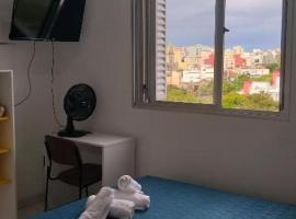 Apto do Thiago e da Chori, ubytování v soukromí v destinaci Porto Alegre