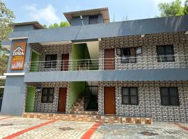 ISHRA SERVICE APARTMENTS, hotel with parking in Dharmastala