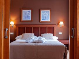 ARVA Santiago León, hotel in León