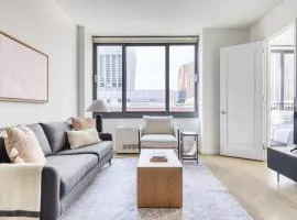 Tribeca 2BR Indoor pool Gym Rooftop NYC-183