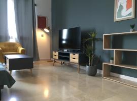 CriteriaHome! nice&easy, hotel near El Casar Metro Station, Madrid