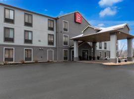 Red Roof Inn & Suites Bloomsburg - Mifflinville, motel di Mifflinville