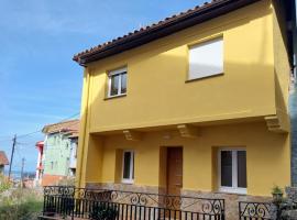 ARODRI SELLA, pet-friendly hotel in Ribadesella