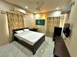 Sri Apartment Deluxe Room A3, feriebolig i Puducherry