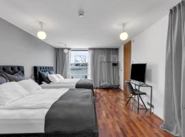 Studio Apartment with Ocean View, hotell nära Grafarvogslaug Swimming Pool, Reykjavik