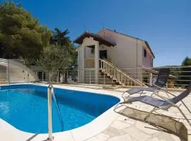 Beautiful Home In Tisno With 3 Bedrooms, Wifi And Outdoor Swimming Pool