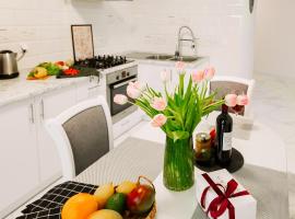 Black&White Нова стильна квартира на Київській, Hotel in Ternopil