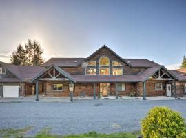Brookings Vacation Rental Lodge on 88 Acres!: Brookings'de bir otel