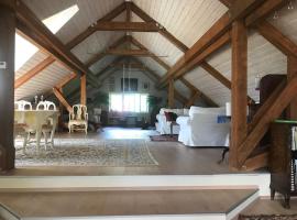 Villa Verstas Karjalohja, hotel near Karjalohja Church, Karjalohja