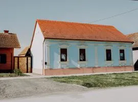 Kuzmanovi dvori