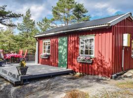 2 Bedroom Amazing Home In Larvik, casa de temporada em Seierstad