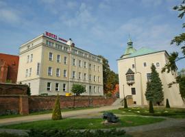 Hotel Zamkowy、スウプスクのホテル