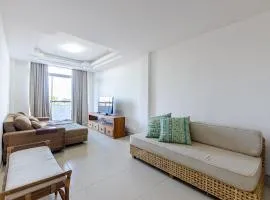 Excelente apartamento no melhor point de Itaúna a 150 m da praia