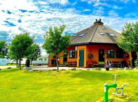 Sarpsborg Apartments - Utne Camping, khách sạn gia đình ở Solli