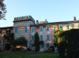 Ai Tigli, hotel económico em Castel dʼArio