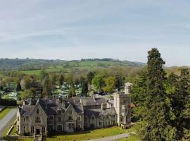 Mellington Hall Country House Hotel, hotel di Church Stoke