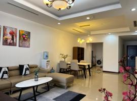 Vinhomes Royal City Luxury Apartment 2 Br, hotel v Hanoji