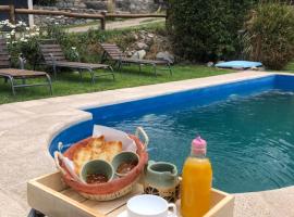 Caba&ntilde;as del Mes&oacute;n