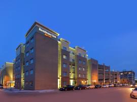 Residence Inn by Marriott Des Moines Downtown, отель рядом с аэропортом Международный аэропорт Де-Мойн - DSM в городе Де-Мойн